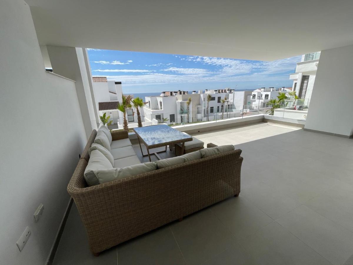 Modern 2 Beds Apartment In La Alcaidesa Esterno foto